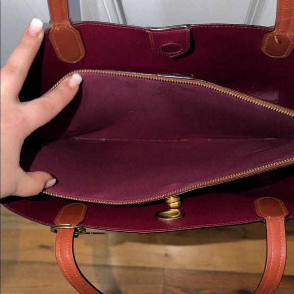 Authentic Coach Willow Brown Signature Tote Bag - Picture 6 of 8